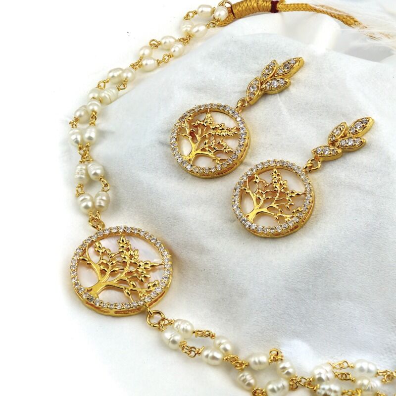 Ilham Classic Round Studded Necklace Set With Shell Silver925